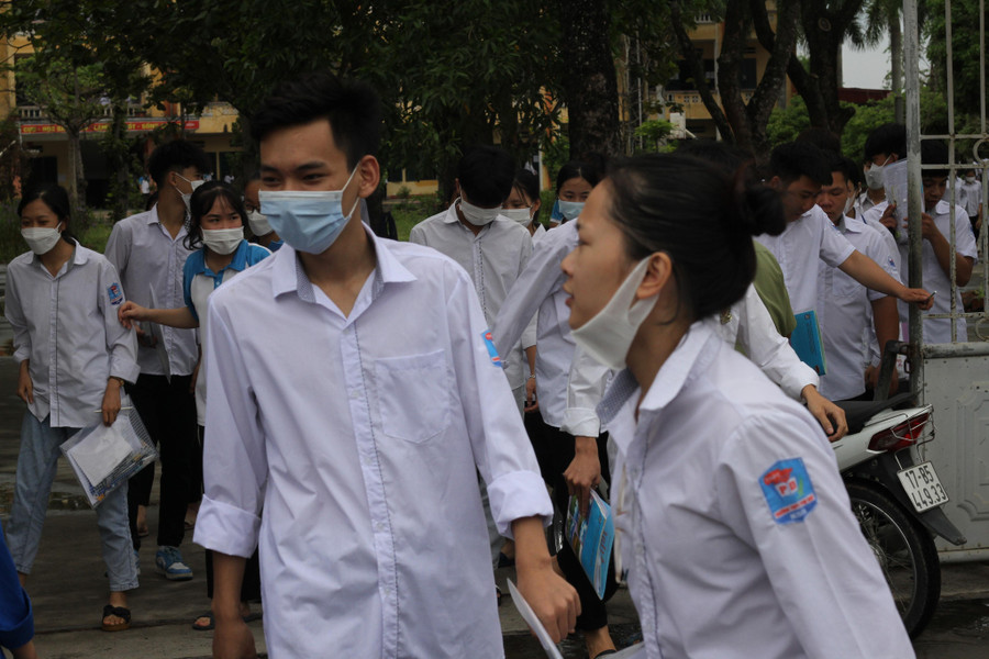 Đề thi năm nay được đánh giá &quot;khó nhằn&quot; hơn so với năm trước đó.