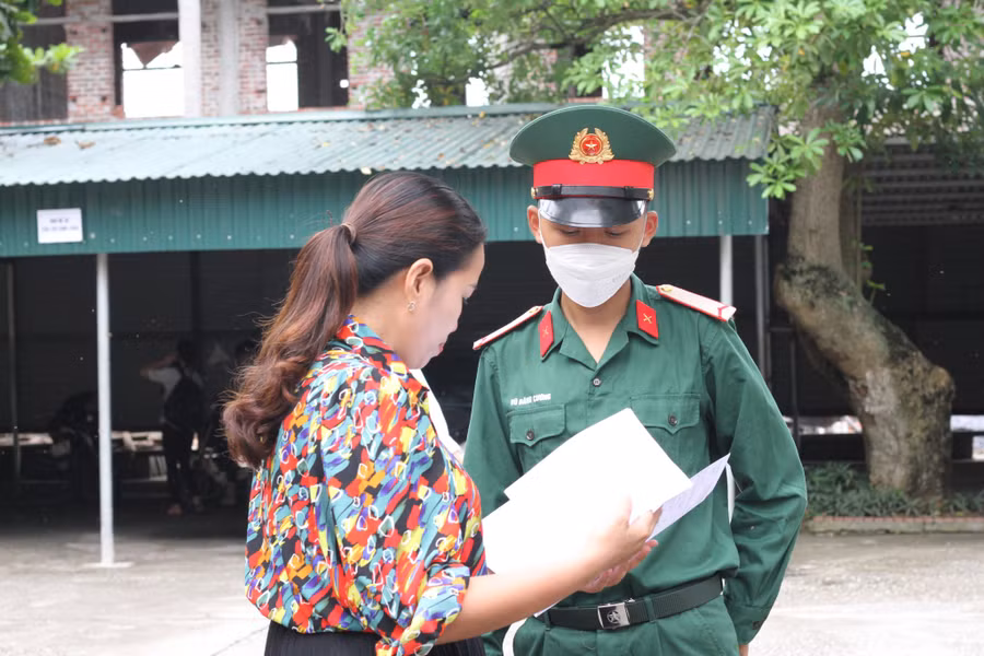 Thí sinh Vũ Đăng Cường cho biết bản thân hoàn thành được môn thi tiếng Anh.