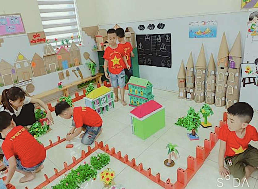 Trẻ tự tin, sáng tạo chủ động hơn, có nhiều kỹ năng, biết giải quyết vấn đề dựa theo kiến thức.