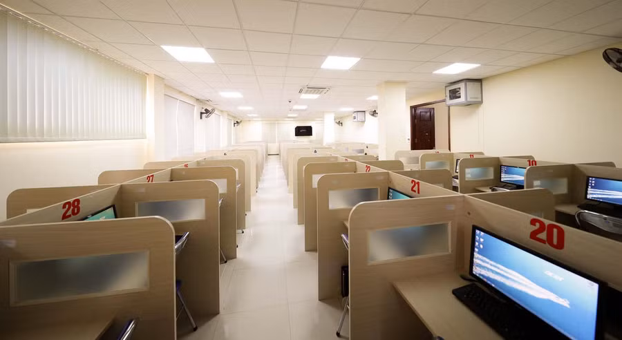 Phòng máy của ĐH Quốc gia Hà Nội sẵn sàng cho Kỳ thi đánh giá năng lực