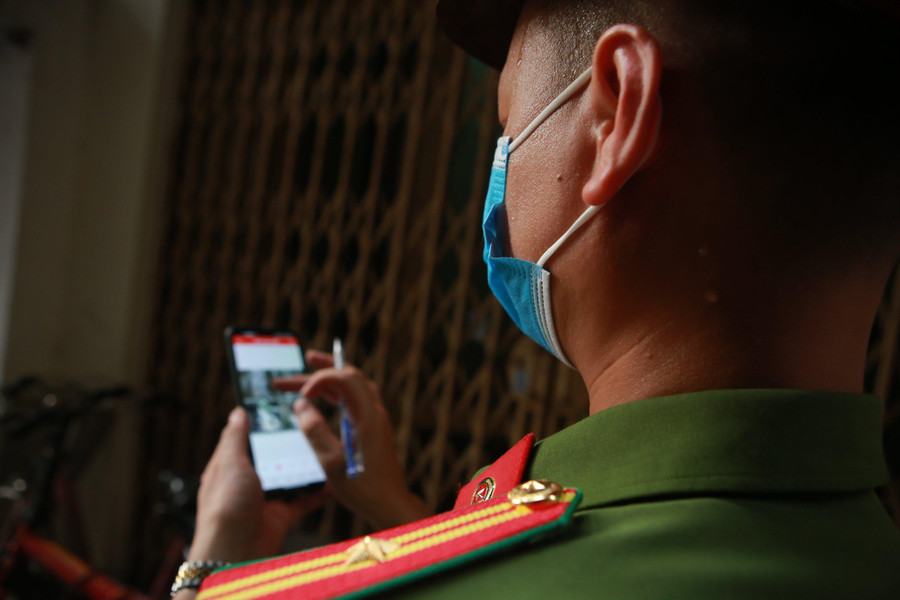 Với các hình ảnh ghi lại sẽ giúp cho lực lượng công an dễ dàng thu thập hình ảnh, diễn biến, tiến trình các vụ việc làm căn cứ tiến hành các biện pháp xác minh, điều tra xử lý tội phạm, giảm thiểu các hành vi vi phạm pháp luật hiệu quả, góp phần đảm bảo ổn định tình hình an ninh chính trị, trật tự an toàn xã hội của thành phố.