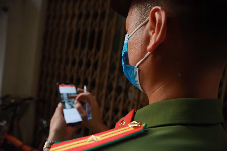 Với các hình ảnh ghi lại sẽ giúp cho lực lượng công an dễ dàng thu thập hình ảnh, diễn biến, tiến trình các vụ việc làm căn cứ tiến hành các biện pháp xác minh, điều tra xử lý tội phạm, giảm thiểu các hành vi vi phạm pháp luật hiệu quả, góp phần đảm bảo ổn định tình hình an ninh chính trị, trật tự an toàn xã hội của thành phố.