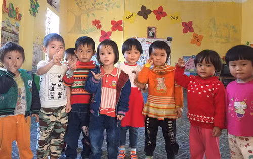 Học sinh Trường mầm non xã Thanh Sơn, huyện Như Xuân, Thanh Hóa. Ảnh: Nguyễn Quỳnh