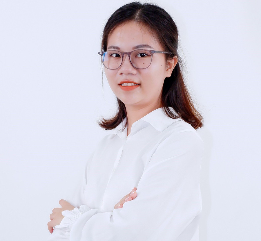 Cô Tưởng Thị Lan Anh. Cô Tưởng Thị Lan Anh.