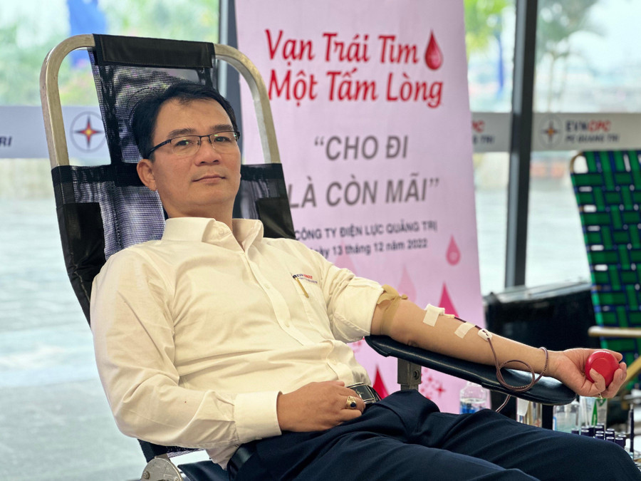 Một số cá nhân có nghĩa cử cao đẹp, tham gia hiến máu nhiều lần.