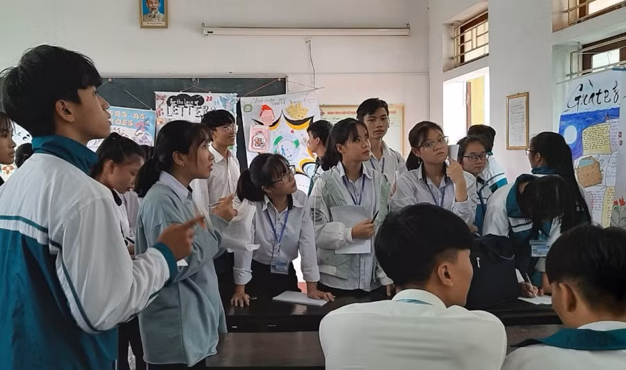 Ở Trường THPT C Hải Hậu, mỗi học sinh đều cảm nhận được hạnh phúc khi được tới trường