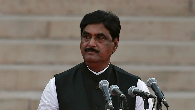 Ông Gopinath Munde trong buổi lễ tuyên thệ của chính phủ Ấn Độ hôm 26-5 - Ảnh: Reuters