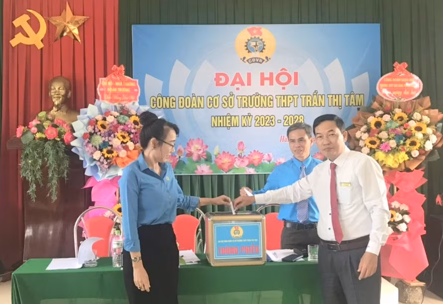 Công đoàn nhà trường đã tổ chức nhiều hoạt động nổi bật.