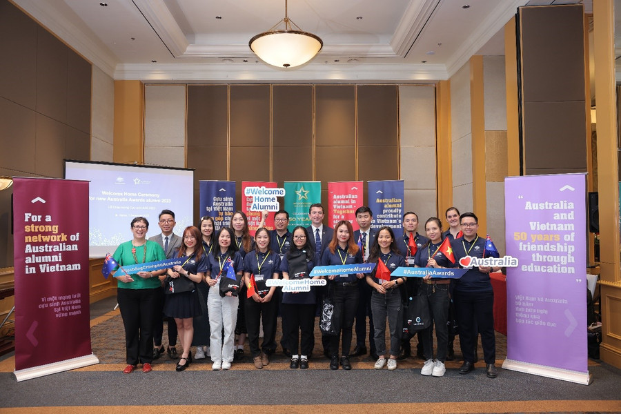 Các sinh viên hoàn thành Học bổng Chính phủ Australia mới trở về Việt Nam sẵn sàng hòa nhập và đóng góp cho đất nước