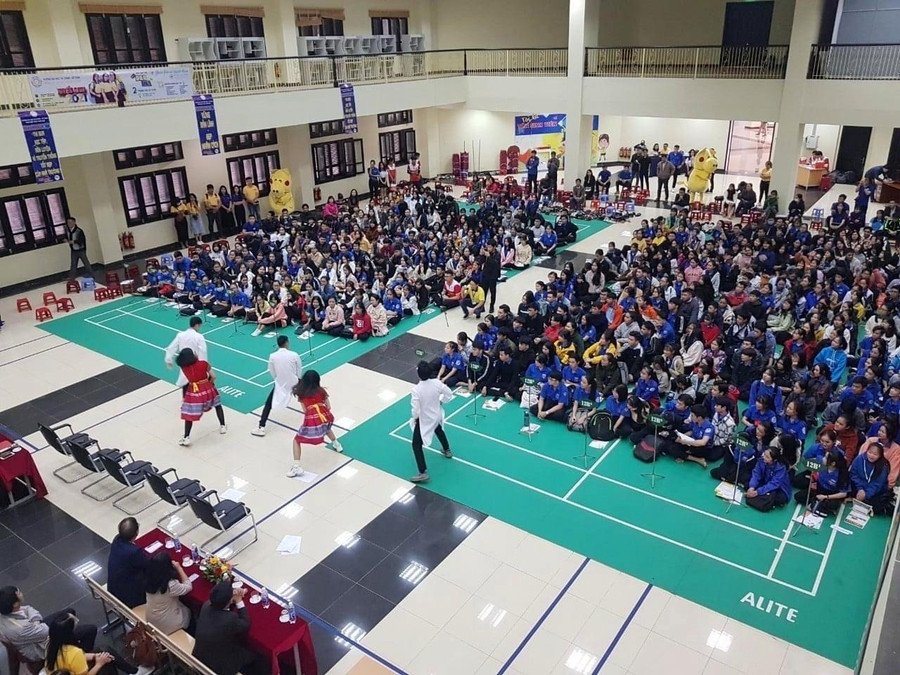 Những buổi học nghề nghiệp thực tế với các tiết mục văn nghệ vui nhộn.