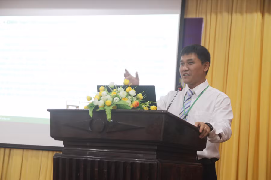 Các đại biểu nêu ý kiến tâm huyết về nghiên cứu khoa học, đề tài khoa học cần có tính thực tiễn cao và ứng dụng cho thị trường tốt.