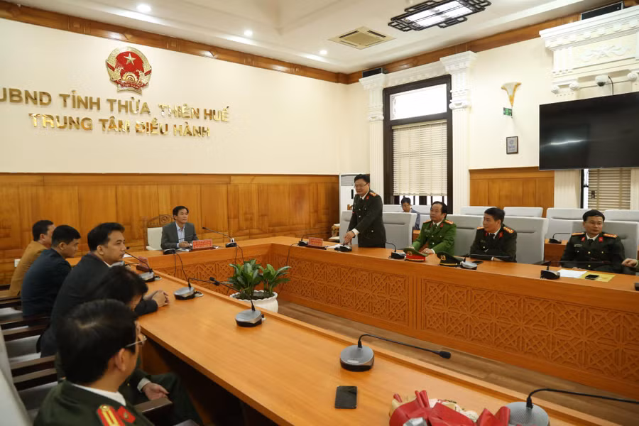 Đại tá Nguyễn Thanh Tuấn - Giám đốc Công an tỉnh cảm ơn lãnh đạo tỉnh đã luôn quan tâm, chỉ đạo sâu sát, đảm bảo an ninh trật tự trên địa bàn.