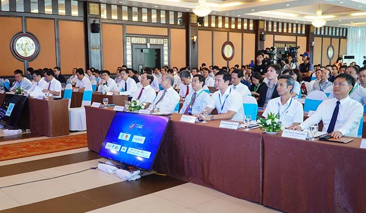 Các đại biểu tham dự Tuần lễ Chuyển đổi số - Huế 2022.