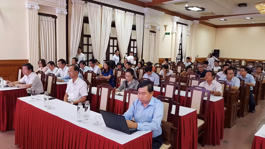 Nhiều PV quan tâm đến vụ việc khu du lịch "chui" xây dựng trái phép gần 1 năm trời "không ai hay biết".