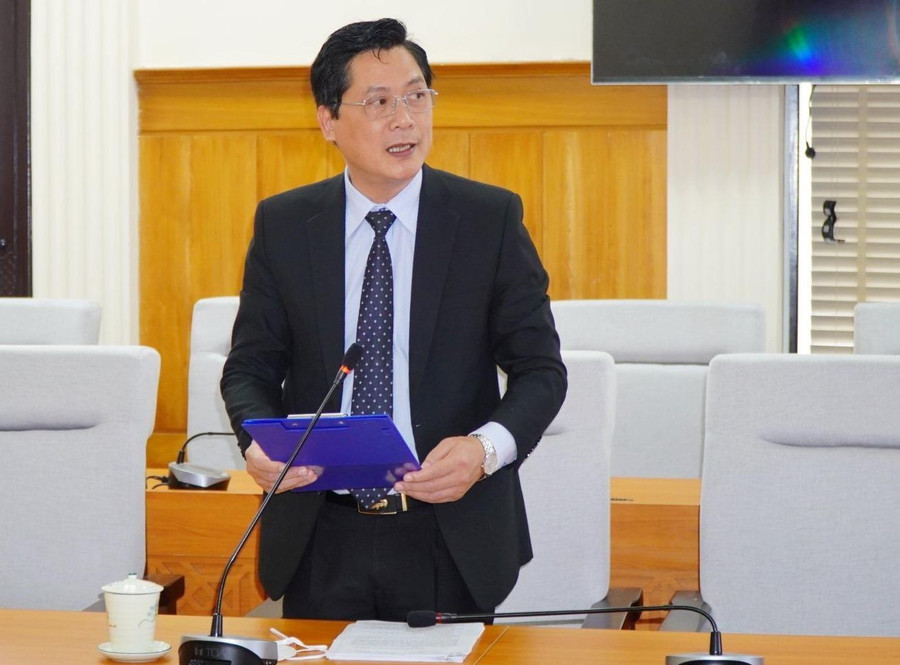 Ông Đoàn Minh Thắng – Phó Giám đốc Sở GD&ĐT tỉnh Thừa Thiên – Huế. Ông Đoàn Minh Thắng – Phó Giám đốc Sở GD&ĐT tỉnh Thừa Thiên – Huế.