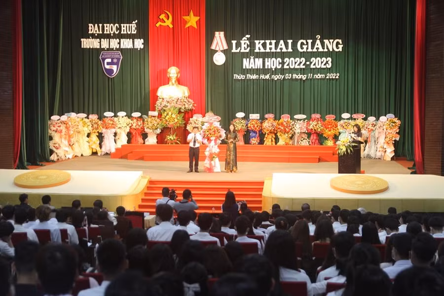 Lễ khai giảng năm học mới 2022-2023 tại Trường Đại học Khoa học, Đại học Huế.