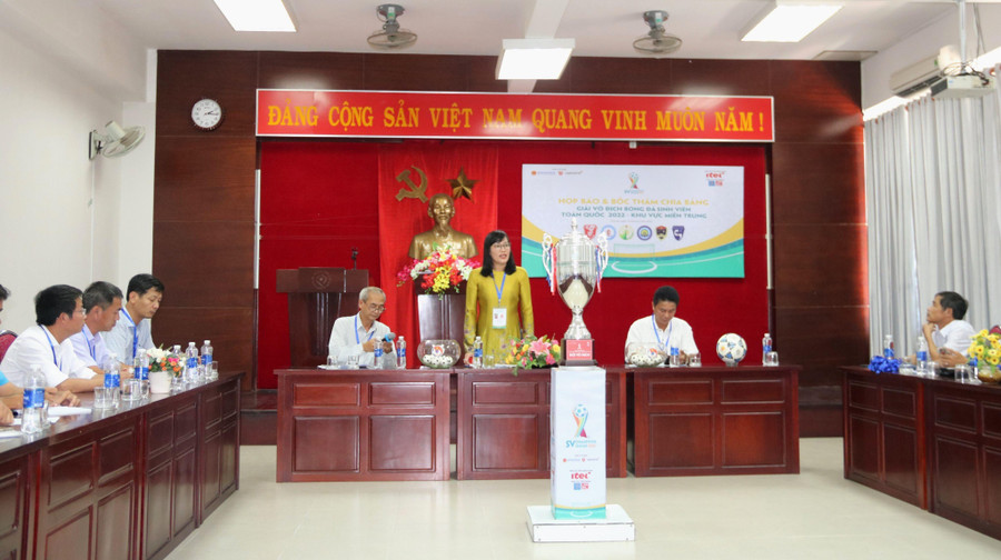 Họp báo và bốc thăm chia bảng giải bóng đá sinh viên toàn quốc năm 2022 khu vực miền Trung.