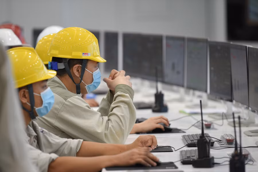 Trước đó vào năm 2017, UBND Hà Nội chấp thuận chủ trương đầu tư xây dựng nhà máy điện rác Sóc Sơn với nguồn vốn đầu tư hơn 7.000 tỷ đồng, do nhà đầu tư nước ngoài thi công và vận hành.