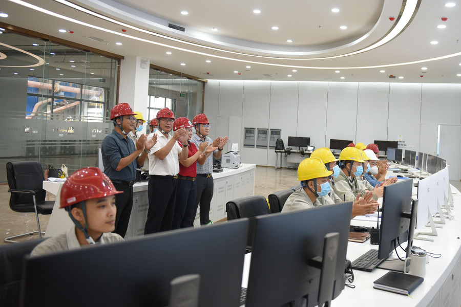 Sáng 25/7, nhà máy điện rác chính thức vận hành và hòa lưới điện quốc gia.