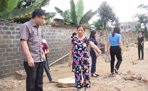 Trước mưa lũ, tại ví trí này là ngôi nhà khang trang của gia đình cô Định Thị Hảo.