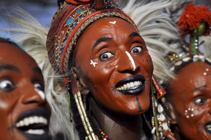 Cuộc thi sắc đẹp "mắt trắng, môi thâm" ở châu Phi