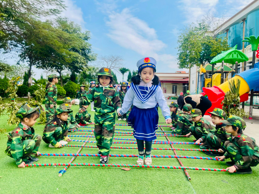 Mỗi ngày đến trường của trẻ thực sự là một ngày vui. Mỗi ngày đến trường của trẻ thực sự là một ngày vui.