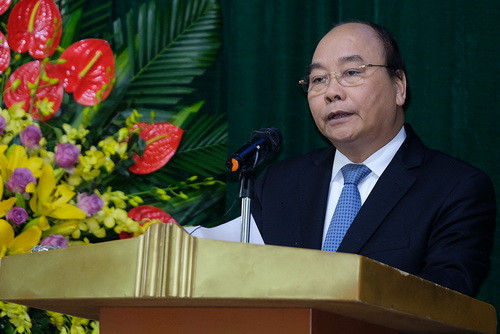 Thủ tướng Nguyễn Xuân Phúc phát biểu tại hội thảo Thủ tướng Nguyễn Xuân Phúc phát biểu tại hội thảo