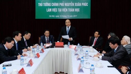 Thủ tướng Nguyễn Xuân Phúc làm việc với Viện Toán học Việt Nam Thủ tướng Nguyễn Xuân Phúc làm việc với Viện Toán học Việt Nam