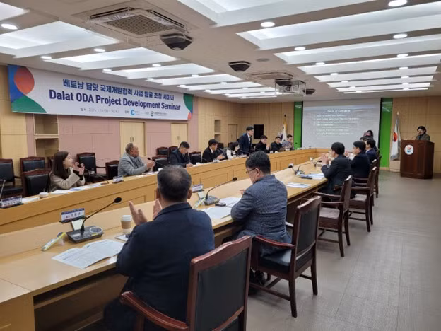 Hội thảo xây dựng dự án ODA phát triển công nghiệp công nghệ sinh học (Ảnh: NTCC).