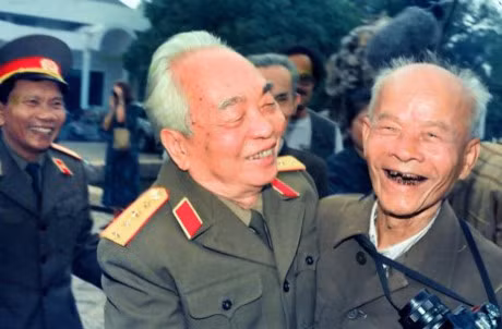 Nhung hinh anh binh di ve Dai tuong Vo Nguyen Giap - Anh 8