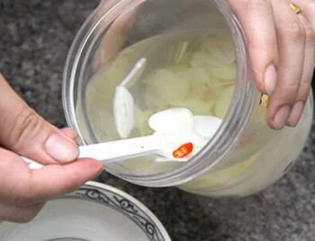 Giấm - Điều vị, hoạt huyết