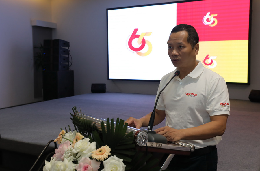 Ông Nguyễn Thanh Hải - Phó Chủ tịch Công đoàn Báo Giáo dục & Thời đại phát động phong trào “Xanh – Sạch – Đẹp” toàn cơ quan. Ông Nguyễn Thanh Hải - Phó Chủ tịch Công đoàn Báo Giáo dục & Thời đại phát động phong trào “Xanh – Sạch – Đẹp” toàn cơ quan.