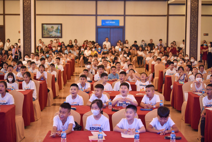 Sau 3 vòng thi, vượt qua gần 24.000 thí sinh tham dự, 188 học sinh đã xuất sắc bước vào vòng thi Đặc Biệt.