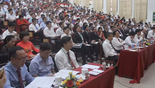 Các đại biểu tham dự Tọa đàm