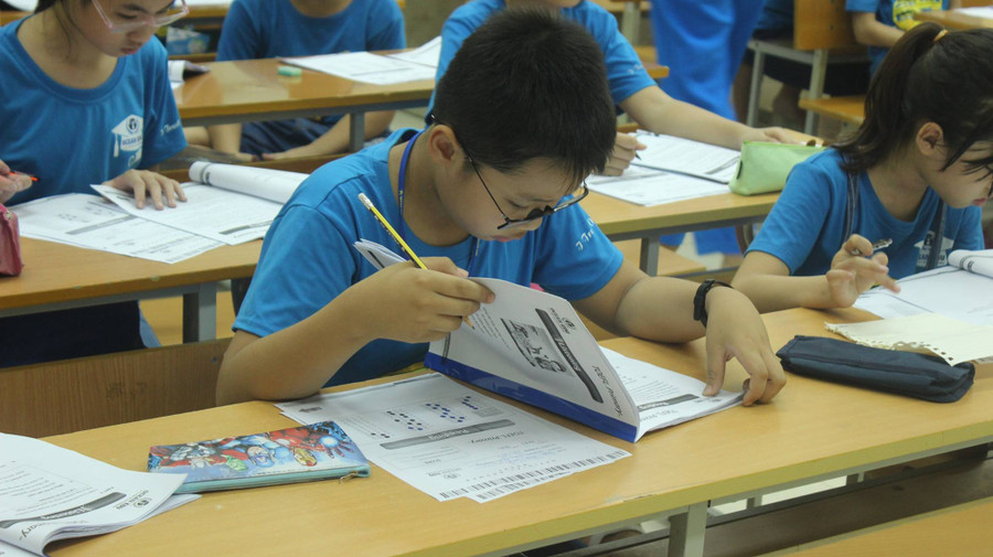 Chứng chỉ Cambridge đánh giá toàn diện 4 kỹ năng nghe, nói, đọc và viết Chứng chỉ Cambridge đánh giá toàn diện 4 kỹ năng nghe, nói, đọc và viết