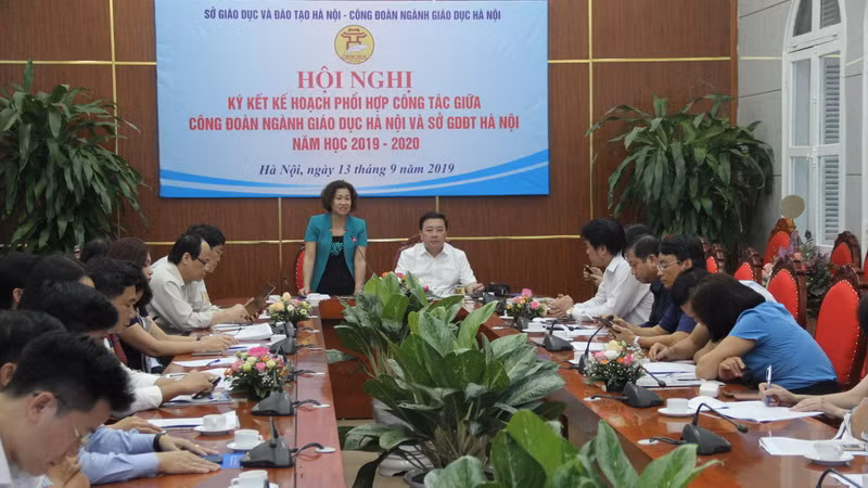 Toàn cảnh hội nghị.