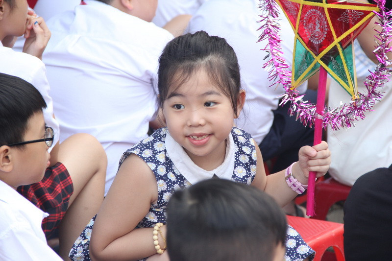 Chia vui cùng bạn. Chia vui cùng bạn.