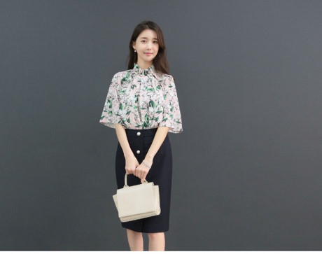 Sơ mi họa tiết nhí thanh lịch - xu hướng thời trang vintage lên ngôi trong năm 2017 - Ảnh 5 So mi hoa tiet nhi thanh lich - xu huong thoi trang vintage len ngoi trong nam 2017 - Anh 5