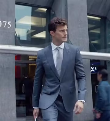 Phong cach thoi trang chat lu cua Jamie Dornan trong 