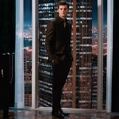 Phong cach thoi trang chat lu cua Jamie Dornan trong 