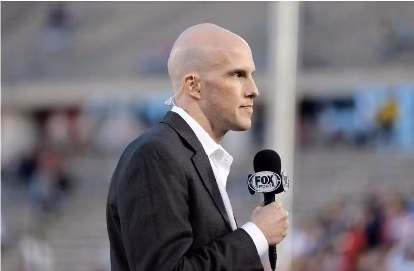 Nhà báo Mỹ Grant Wahl khi tác nghiệp tại World Cup 2022. Ảnh: CNN.