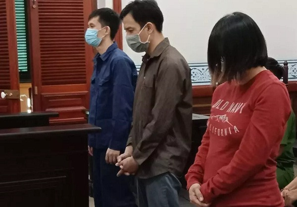 Các bị cáo tại phiên tòa xét xử. Ảnh: Diệu Nhi.