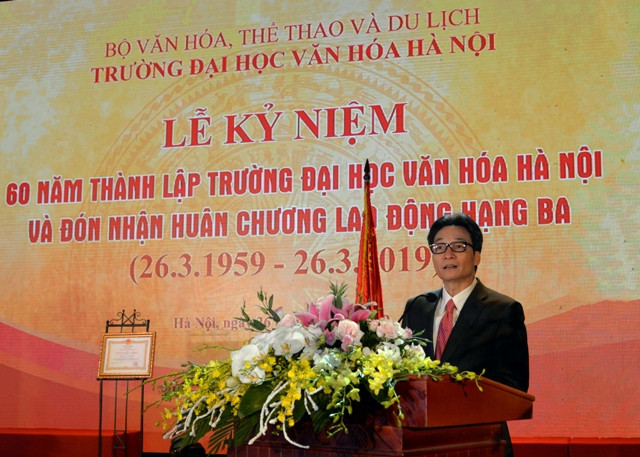 Phó Thủ tướng Vũ Đức Đam phát biểu chào mừng Phó Thủ tướng Vũ Đức Đam phát biểu chào mừng