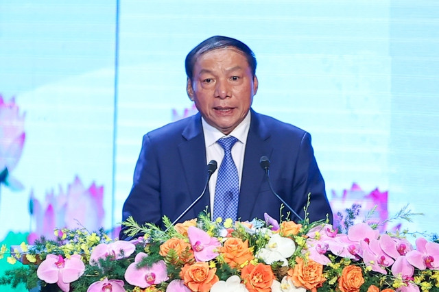 Bộ trưởng Bộ VHTTDL Nguyễn Văn Hùng đọc thư chúc mừng Hội nghị của Tổng Bí thư Nguyễn Phú Trọng - Ảnh: VGP/Nhật Bắc Bộ trưởng Bộ VHTTDL Nguyễn Văn Hùng đọc thư chúc mừng Hội nghị của Tổng Bí thư Nguyễn Phú Trọng - Ảnh: VGP/Nhật Bắc