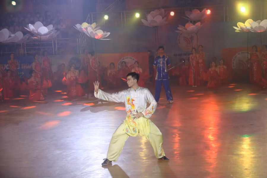 Một số tiết mục biểu diễn đặc sắc tại lễ khai mạc.