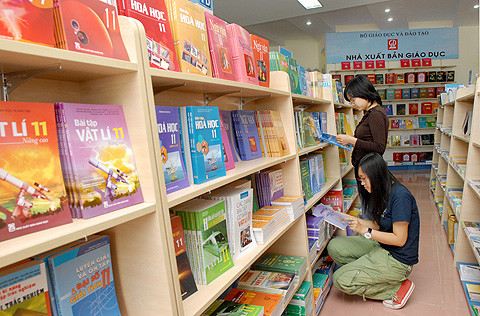 Năm 2010, giá bán lẻ SGK không tăng