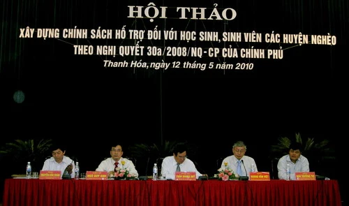 Không để HS, SV phải nghỉ học vì không có tiền đóng học phí