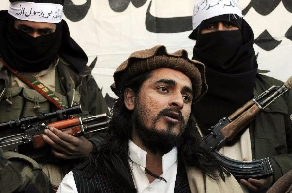 Thủ lĩnh Taliban xuất hiện đe dọa nước Mỹ sau khi được thông báo là đã chết