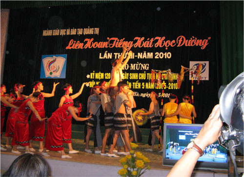 Một chương trình Liên hoan tiếng hát học đường giàu ý nghĩa