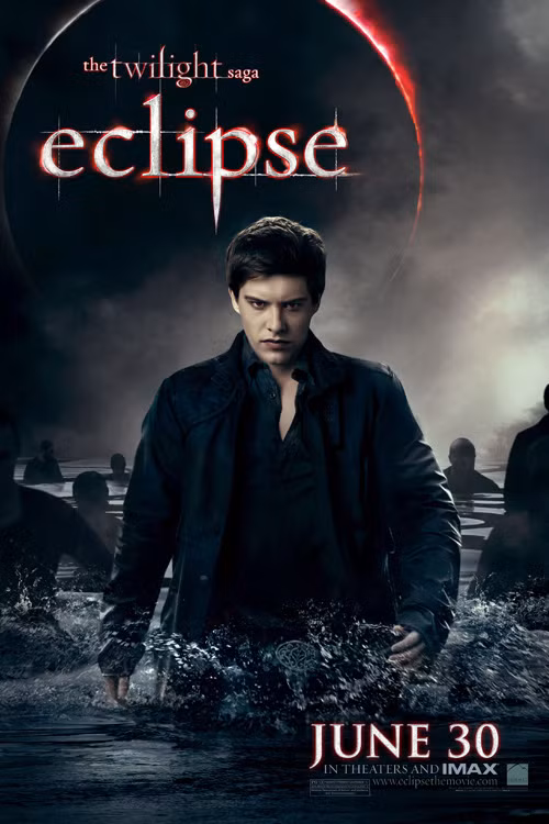 "The Twilight Saga: Eclipse" tung ra poster mới ảnh 5